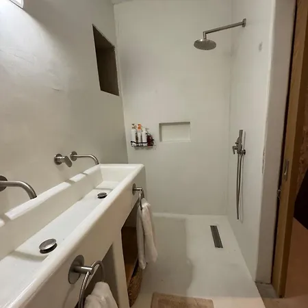 Aetheria Traditional House 2