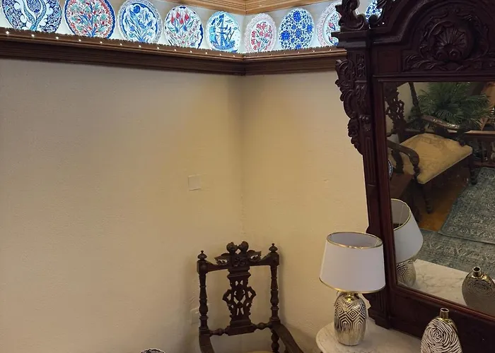 Aetheria Traditional House 2