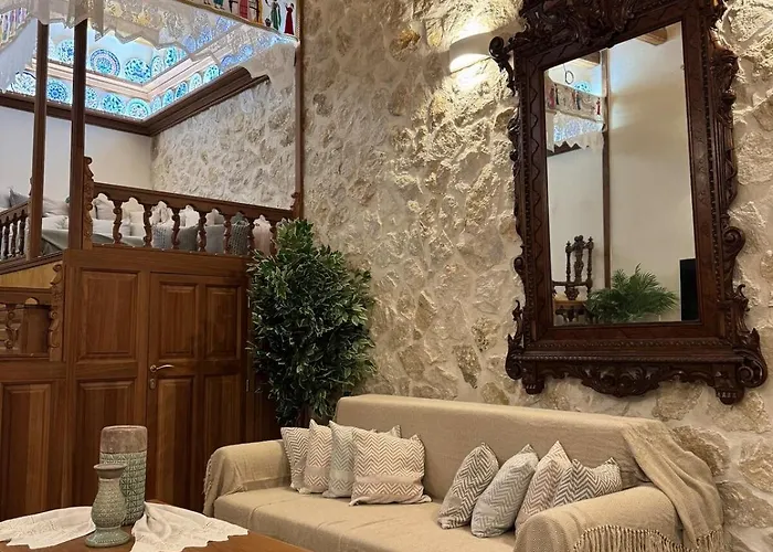 Aetheria Traditional House 2 بيت للعطل *